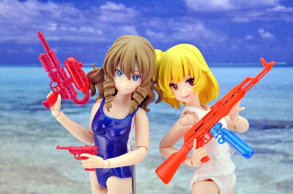 小军械库 LA040 水枪B (蓝 × 透明红)