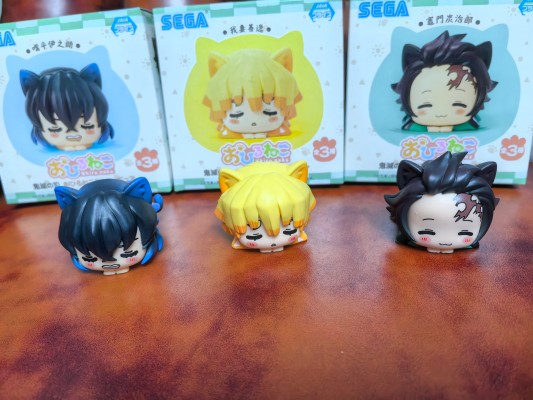 鬼灭之刃 午睡猫咪