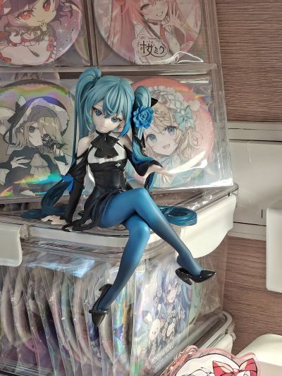 压泡面 初音未来 花仙子 蓝玫瑰