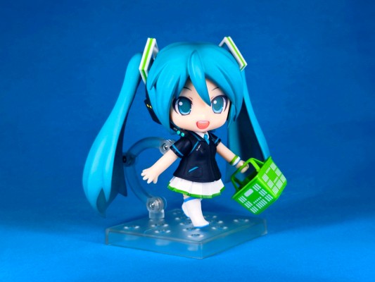 粘土人 #339a VOCALOID 初音未来 全家便利店 2013 ver. 泳装版