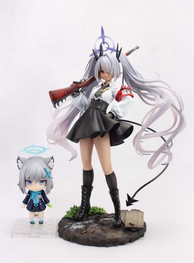 蔚蓝档案 银镜伊织