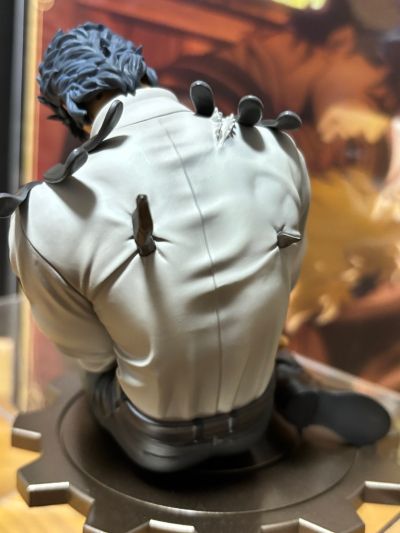 FIGURE MUSEUM JOJO的奇妙冒险 第一部 幻影血脉 乔纳森 和 迪奥