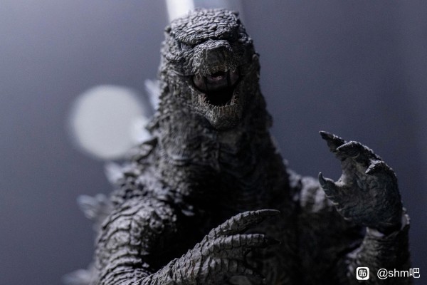 极致超值系列 哥斯拉（2014）热能射线哥斯拉