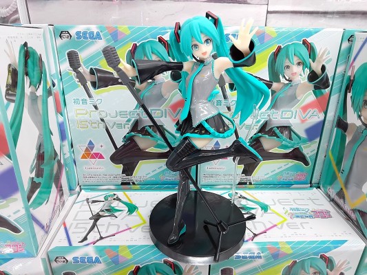 初音未来歌姬计划MEGA39’s Luminasta “初音未来”歌姬计划15周年纪念款