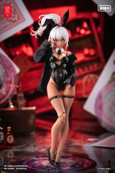 哑光黑色布制外套