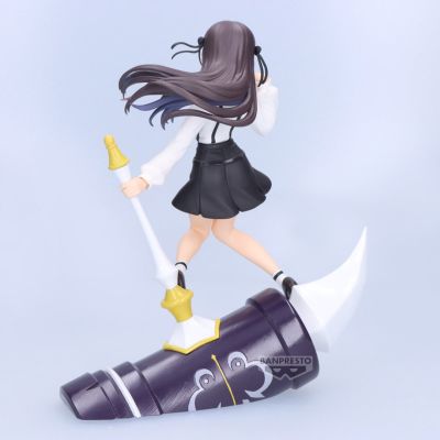 虽然是公会的柜台小姐， 但因为不想加班所以打算独自讨伐迷宫头目 亚莉纳·可洛瓦 珍藏人偶