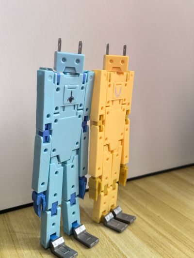 机甲少女 充电君 短剑+猎刃版