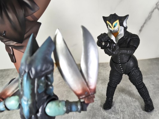 S.H.Figuarts    美弗拉斯星人