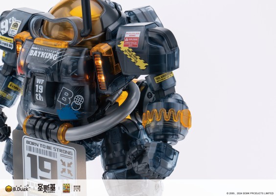 B.Duck 斯巴达克 19周年黑武士限定版