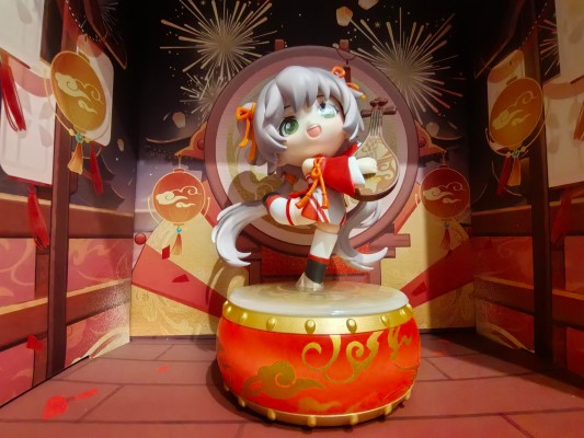 洛天依 灯火春澜