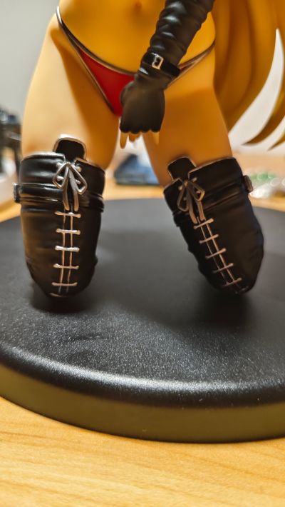 零度战姬 莎缇莱萨·L·布丽姬 ver.ボンテージWhiteEdition 