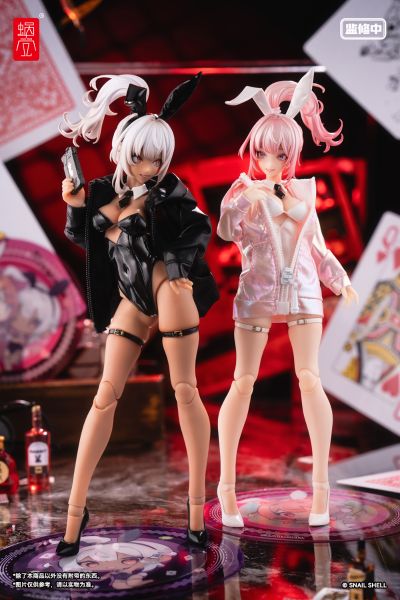 哑光黑色布制外套