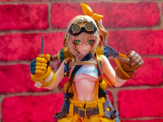 Pocket Art系列 PA007 机械师 菲奥娜