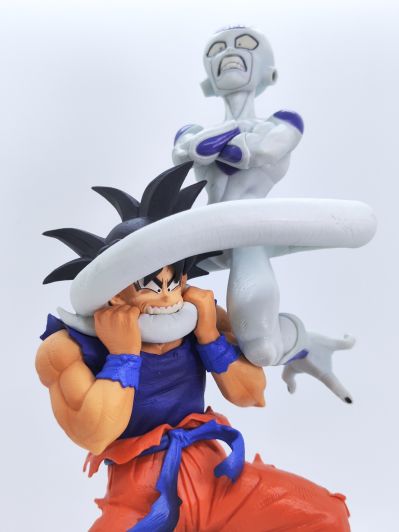 一番赏 龙珠 龙珠历史 C奖 追忆往昔 -孙悟空VS弗利萨-