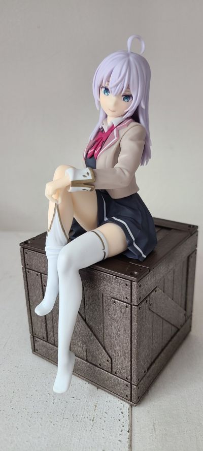 不时用俄语小声说真心话的邻桌艾莉同学 动画版 小坐系列奖品人偶 “艾莉”（暂称）