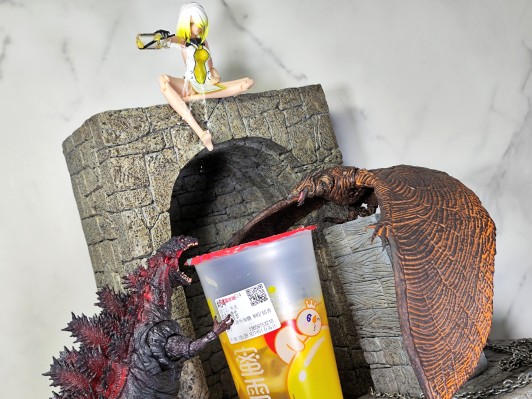 极致超值系列 哥斯拉2：怪兽之王 拉顿 烈焰降生