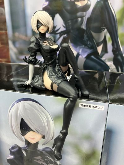 压泡面 尼尔：自动人形 动画版 2B