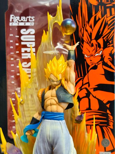 FiguartsZERO [超激战] 龙珠Z 复活！悟空与贝吉塔的合体 超级赛亚人悟吉塔 -展会限定版-