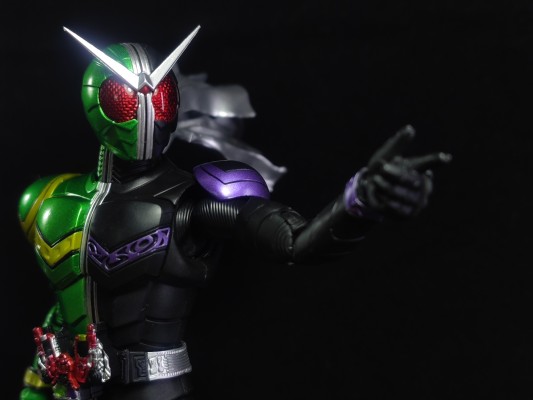 S.H.Figuarts  硬汉摩托（2017年的版本）