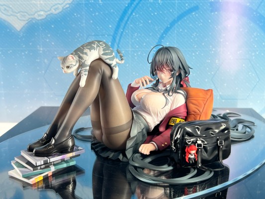 碧蓝航线  埃格妮丝（埃吉尔） 港区的龙女仆