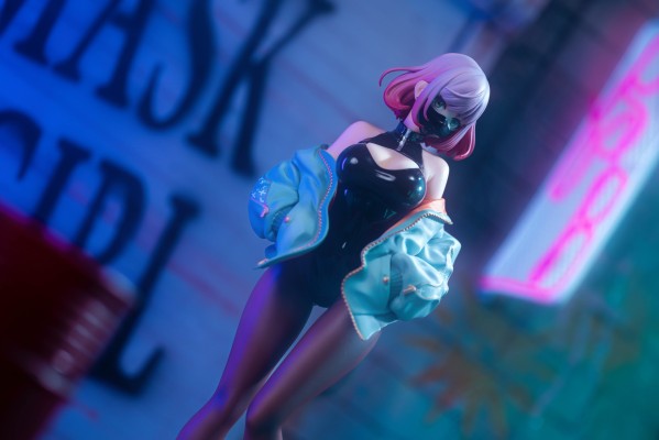 运动鞋×高开衩×口罩 IVY 艾薇