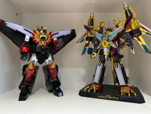 THE合体 古立特宇宙 古立特（宇宙形态）和 大煌翼炎龙（暂译）