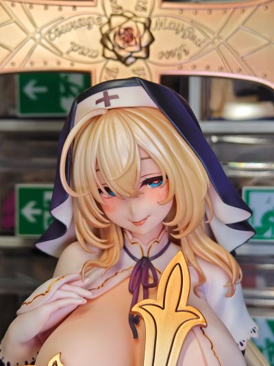 宽恕一切的修女