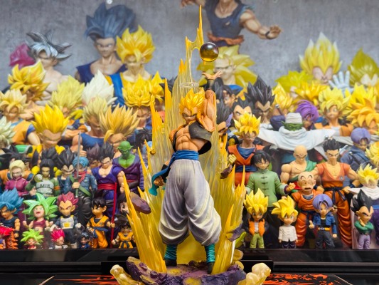 FiguartsZERO [超激战] 龙珠Z 复活！悟空与贝吉塔的合体 超级赛亚人悟吉塔 -展会限定版-