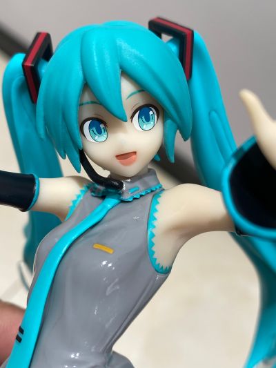 初音未来歌姬计划MEGA39’s Luminasta “初音未来”歌姬计划15周年纪念款