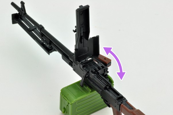 小军械库 LA043 PKM