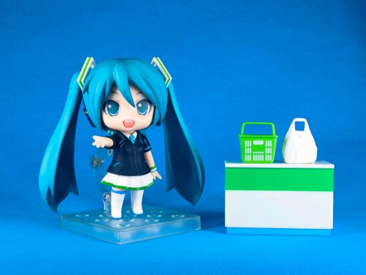 粘土人 #339a VOCALOID 初音未来 全家便利店 2013 ver. 泳装版