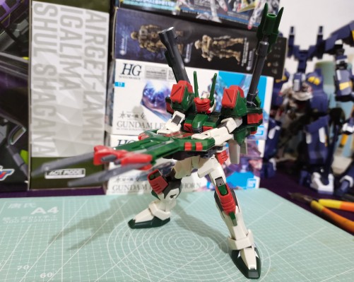 HG 1/144 R03 暴风高达