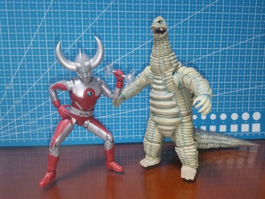 S.H.Figuarts  雷德王