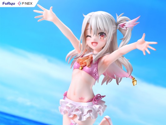魔法少女伊莉雅 伊莉雅丝菲尔・冯・爱因兹贝伦 泳装