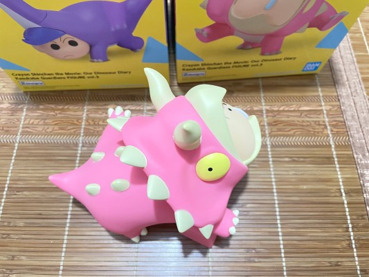 电影 蜡笔小新：我们的恐龙日记 春日部防卫队玩具人偶3 B款：三角龙阿呆