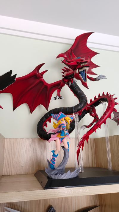 战光绝景 游戏王动画片系列  黑魔导女孩