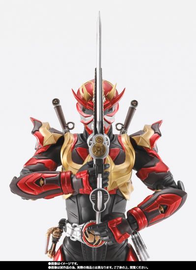 S.H.Figuarts（真骨雕制法）假面骑士装甲响鬼