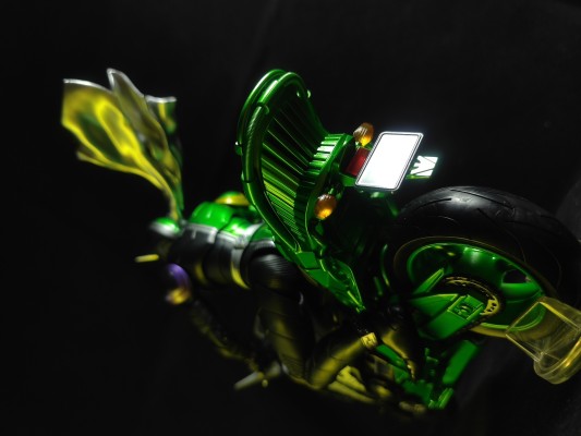 S.H.Figuarts  硬汉摩托（2017年的版本）