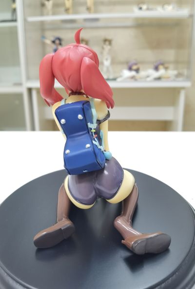 RESI-CARAT 「ぽよよんろっく画集」坐姿 通常版