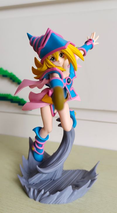 战光绝景 游戏王动画片系列  黑魔导女孩