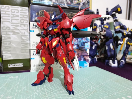 HG 1/144  惊异巴巴托斯高达天狼座