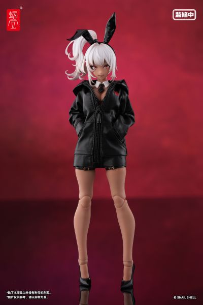 哑光黑色布制外套