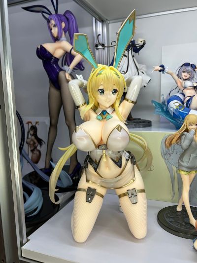 克拉莉丝·L·莉普斯托普