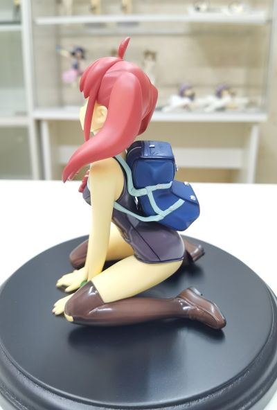 RESI-CARAT 「ぽよよんろっく画集」坐姿 通常版