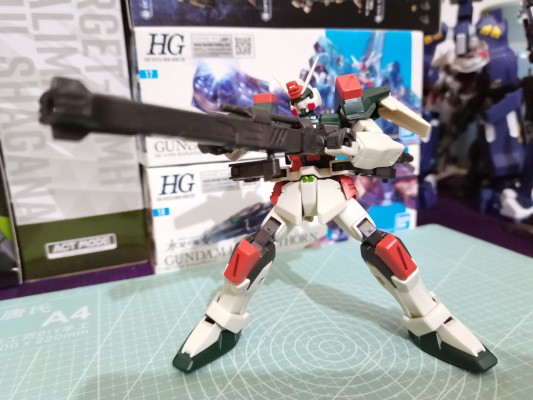 HG 1/144 R03 暴风高达