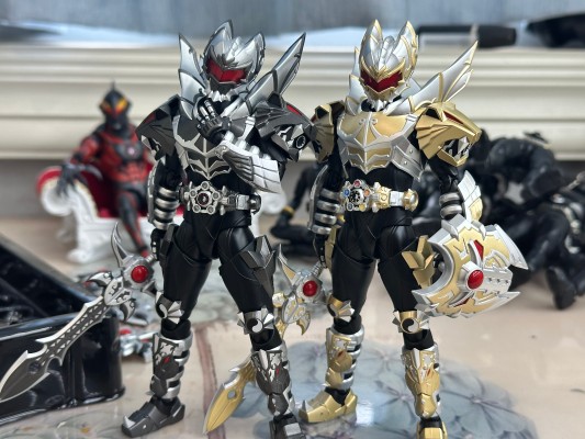 铠甲勇士形刻系列 黑暗帝皇侠