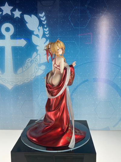 碧蓝航线  埃格妮丝（埃吉尔） 港区的龙女仆