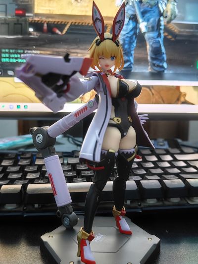 索菲亚· F· 希琳