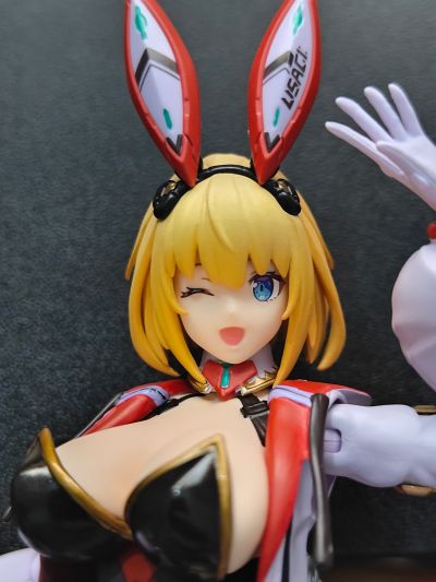 索菲亚· F· 希琳