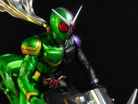 S.H.Figuarts  硬汉摩托（2017年的版本）